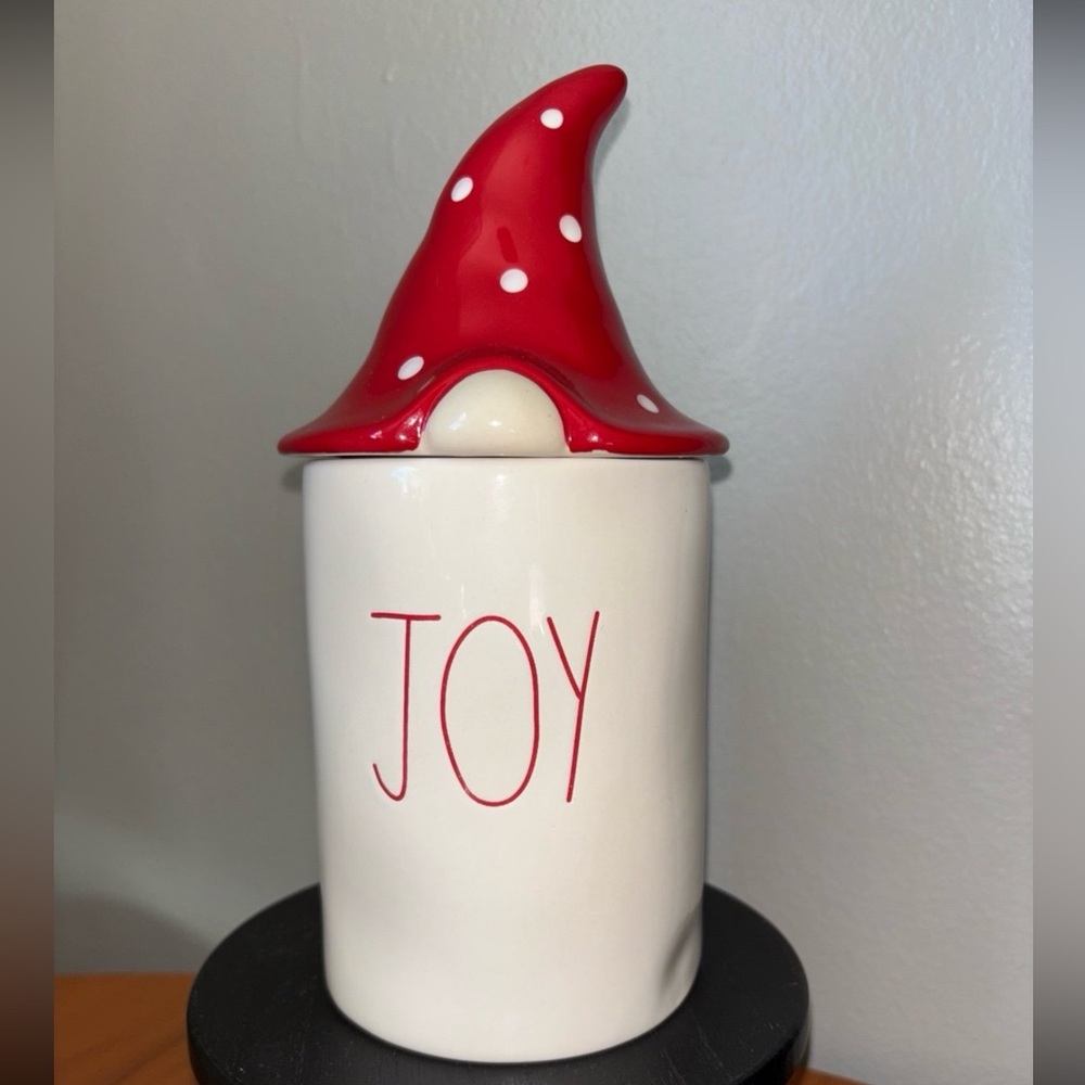 Rae Dunn Joy Gnome Christmas Candle with Top / Lid
